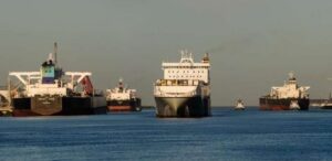 Иран модернизирует систему поставок нефти для борьбы с контрабандой