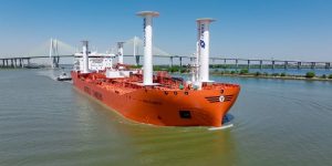 Энергия ветра и биотопливо: рейс Bow Olympus показывает путь к декарбонизации