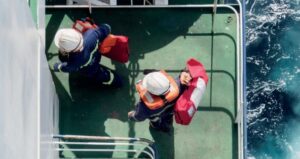 Новое руководство ISWAN: фокус на благополучии моряков при декарбонизации