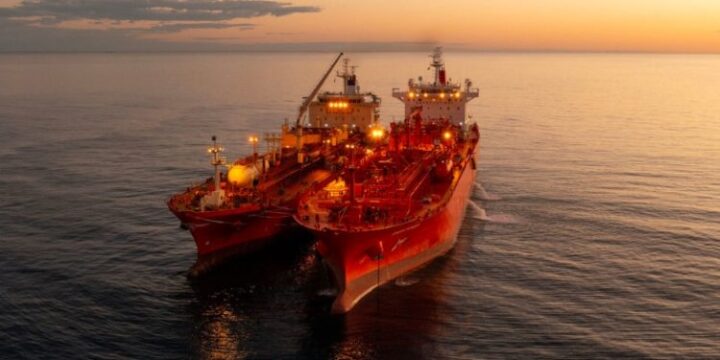 Революция в море: Австралия создает хаб для заправки судов аммиаком!