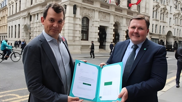 Lloyd’s Register одобрил методику расчета эффективности парусов WindWings