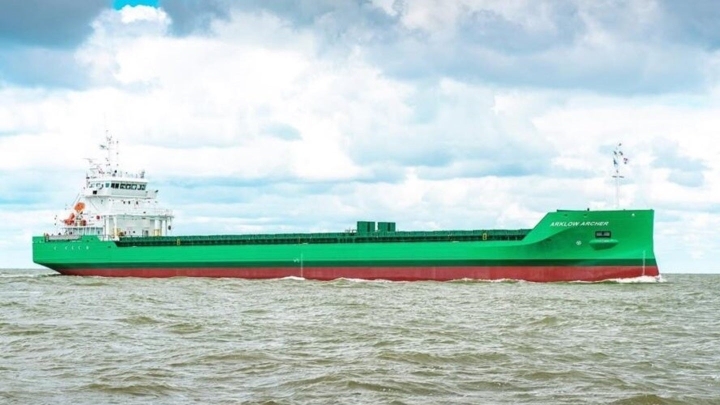 В Нидерландах построят шесть грузовых судов с аккумуляторами EST-Floattech